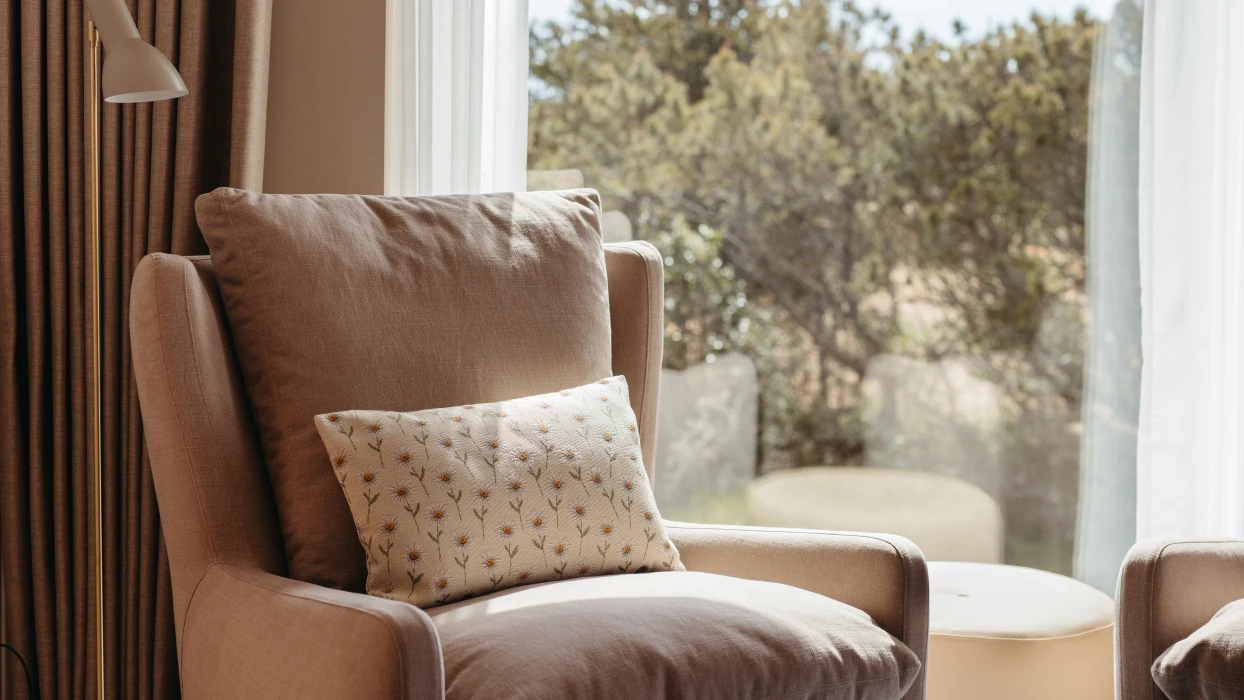 Siddeområde i suiten på Color Hotel Skagen