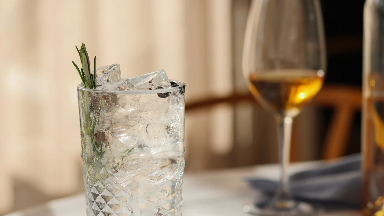 Drinks i Restaurant Holger