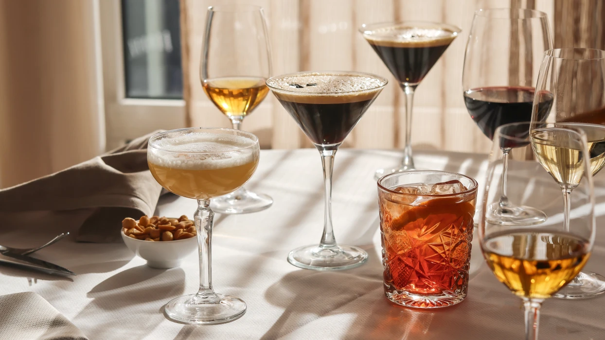 Lækre drinks og peanuts