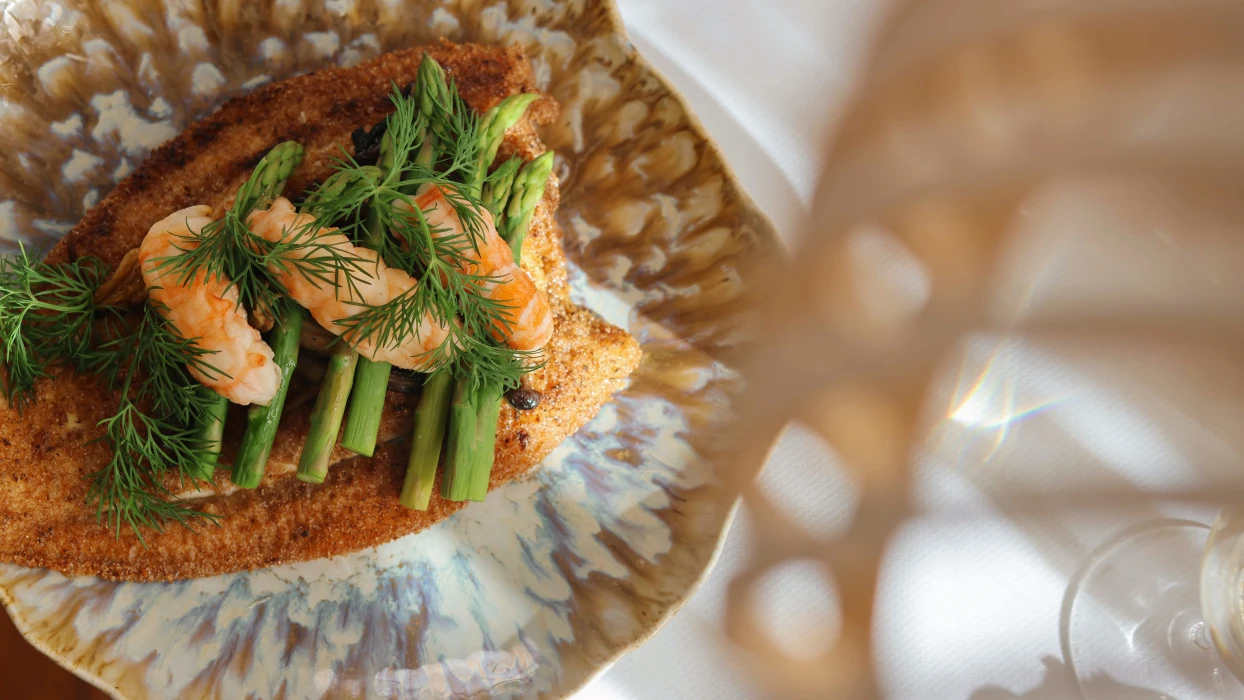 Rødtunge i hummere smukt anrettet